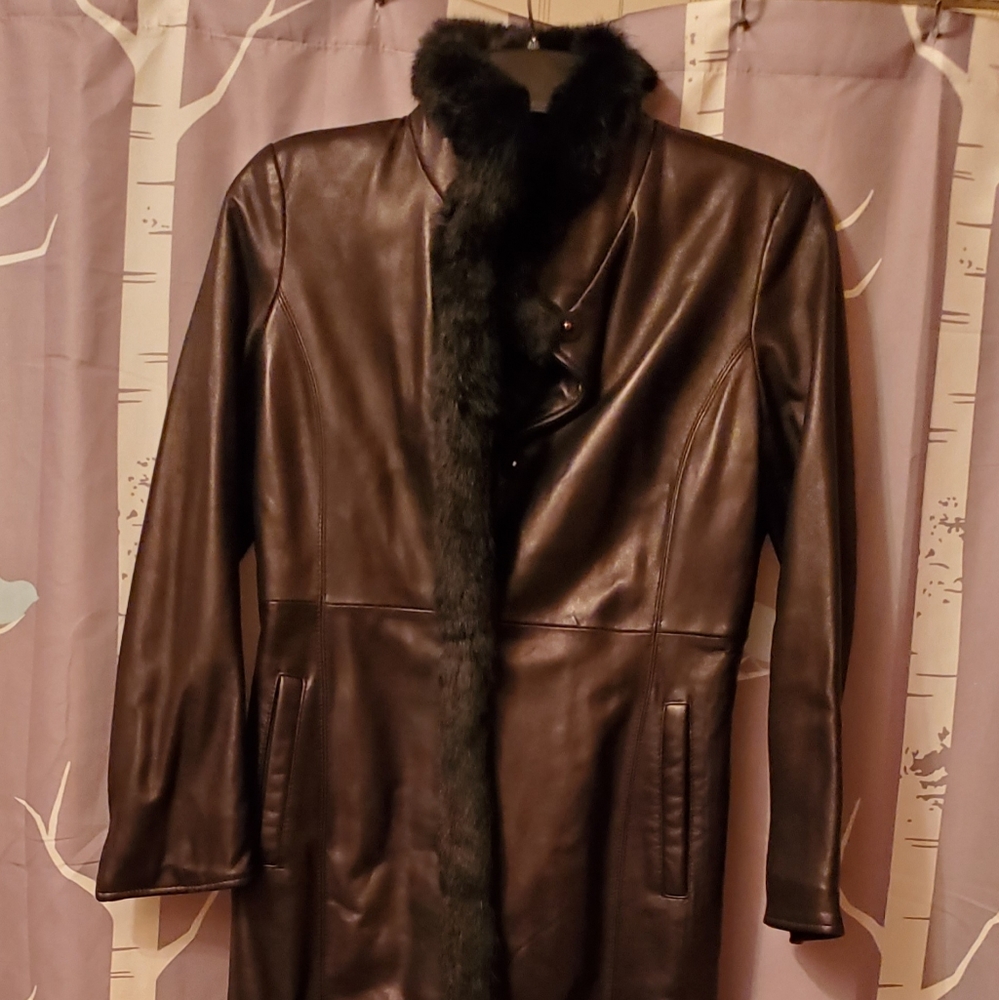 🎉HP🎉Ellen Tracy Leather and Rabbit Fur Coat - Picture 2 of 9